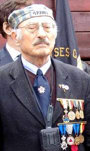 La profanation des pavés: une profanation de la mémoire de la famille d'Henri Kichka