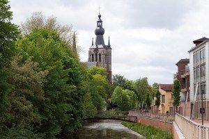 De kerktoren van Aarschot op de Demer