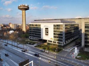 EMBE.10340083.EMBE.B10340083.2458_10340183